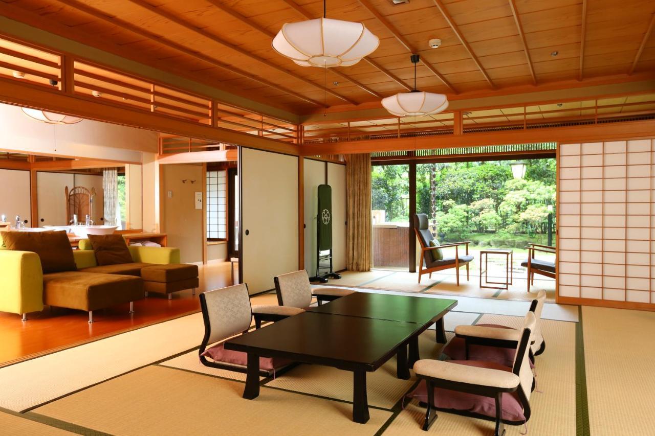 Hotel Oku Yugawara Sansuirou Exterior foto