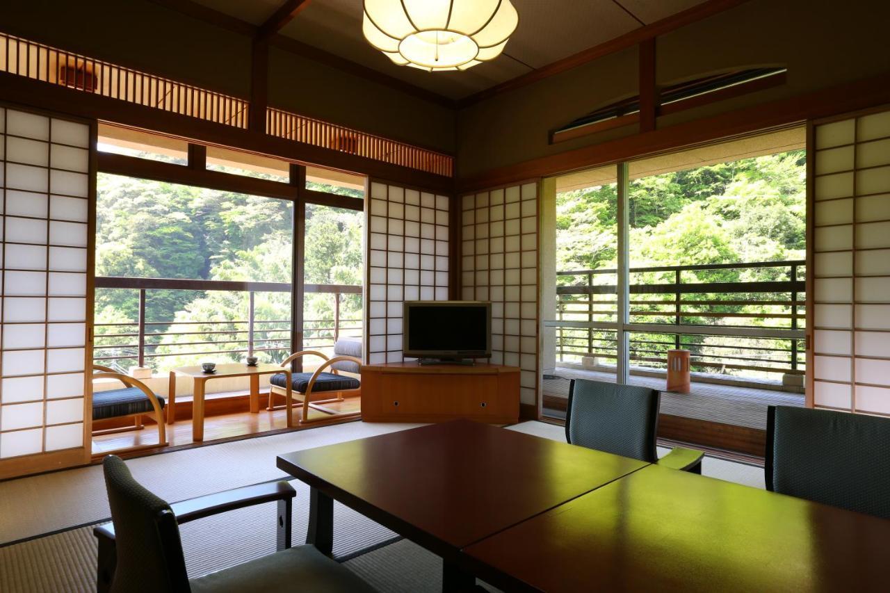 Hotel Oku Yugawara Sansuirou Exterior foto